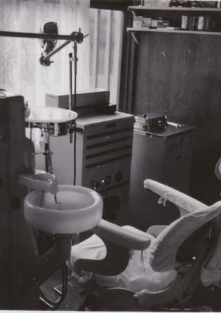 岡村歯科医院開業当時の写真